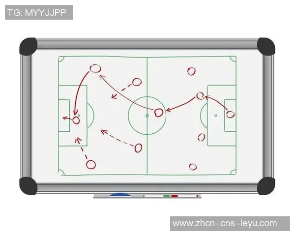 室内足球用球的选择与使用技巧全面解析助你提升比赛表现